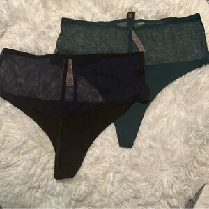 New VS Thongs X Large